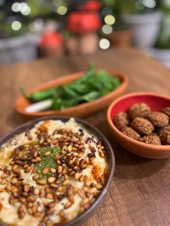 Falfool Vegan House ( Falafel & Hummus ) fotoğraf 18