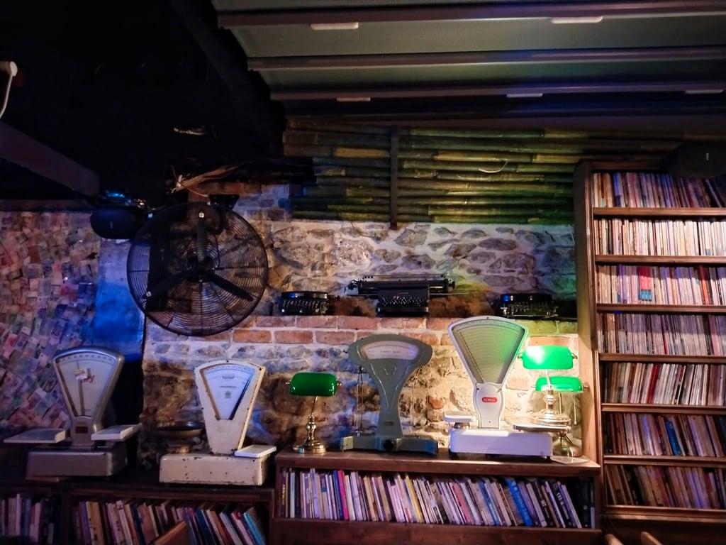 Varuna Gezgin Cafe - İstanbul fotoğraf 5