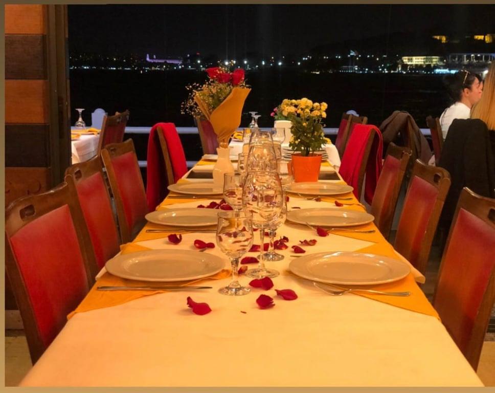 Galata İstanbul Balık fotoğraf 1