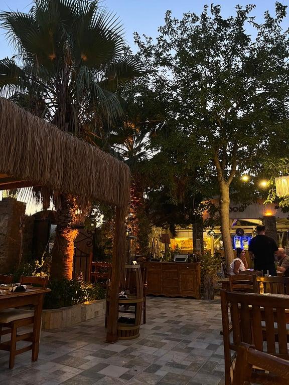 Nara Restaurant fotoğraf 9