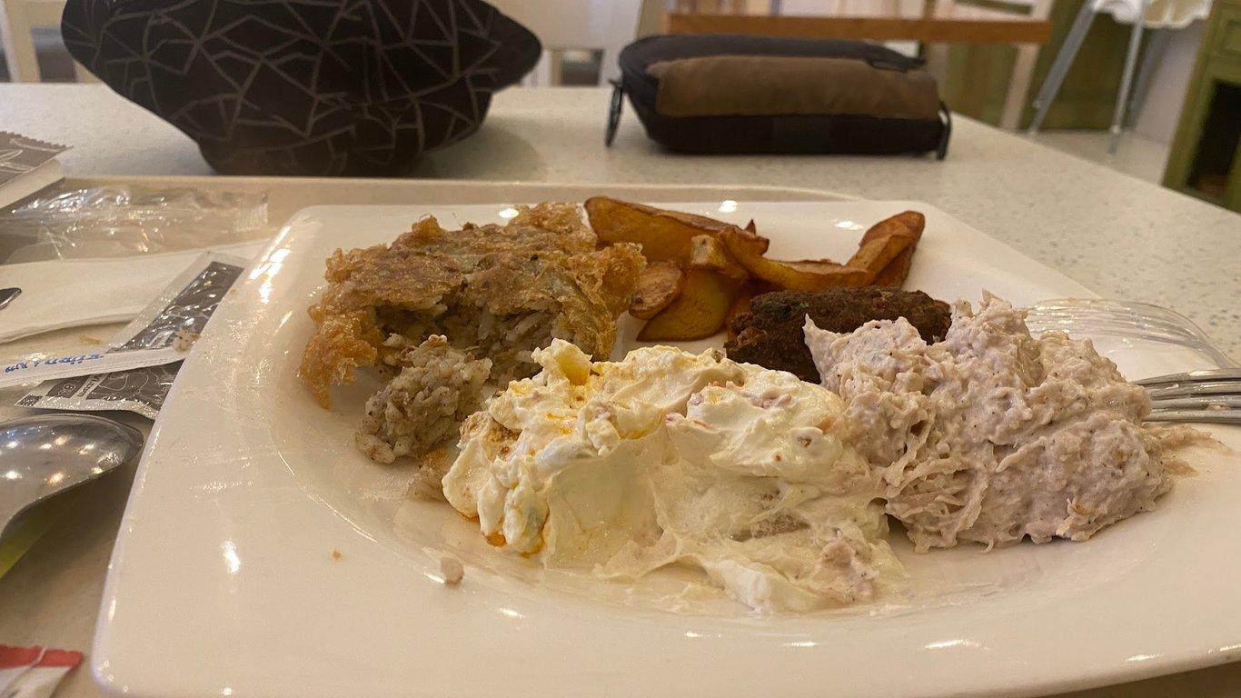 Karşıyaka Meze Evi fotoğraf 18
