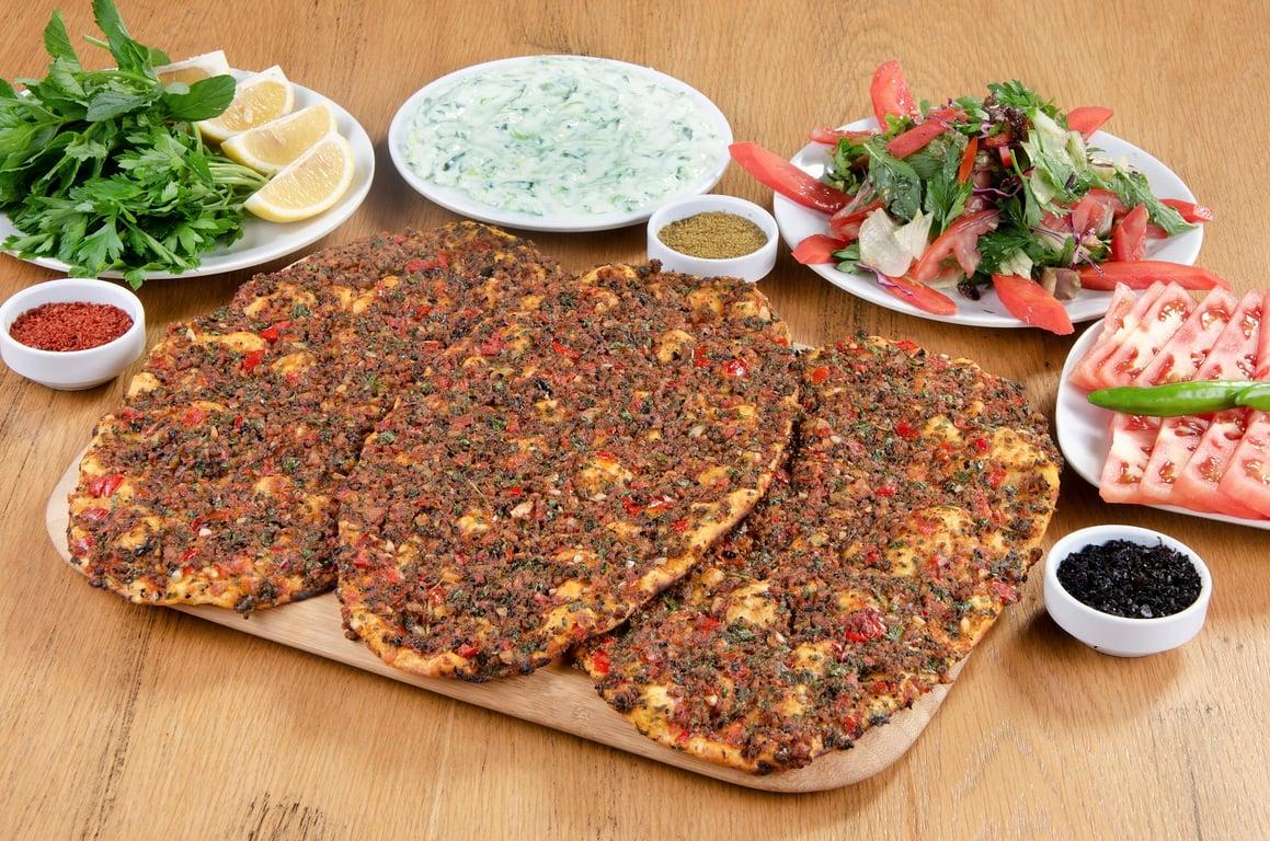 Zeki Usta Kebap Türkmenbaşı Şubesi fotoğraf 18