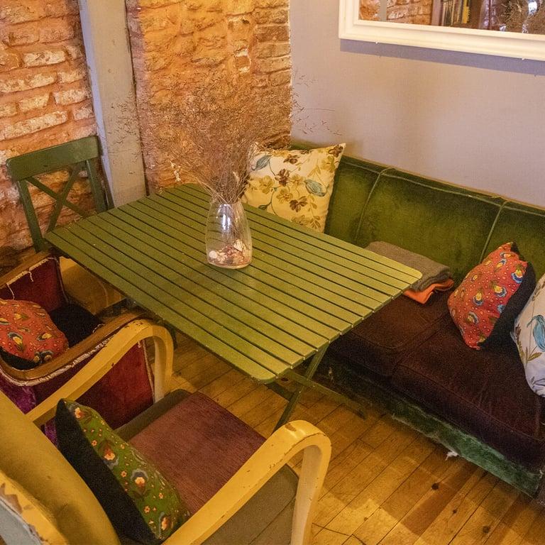 Nakka Galata Bistro