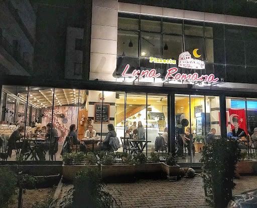 Pizzeria Luna Romana