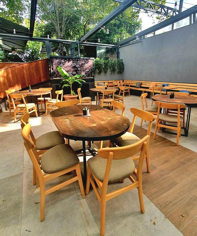 Primitif Birahane fotoğraf 1