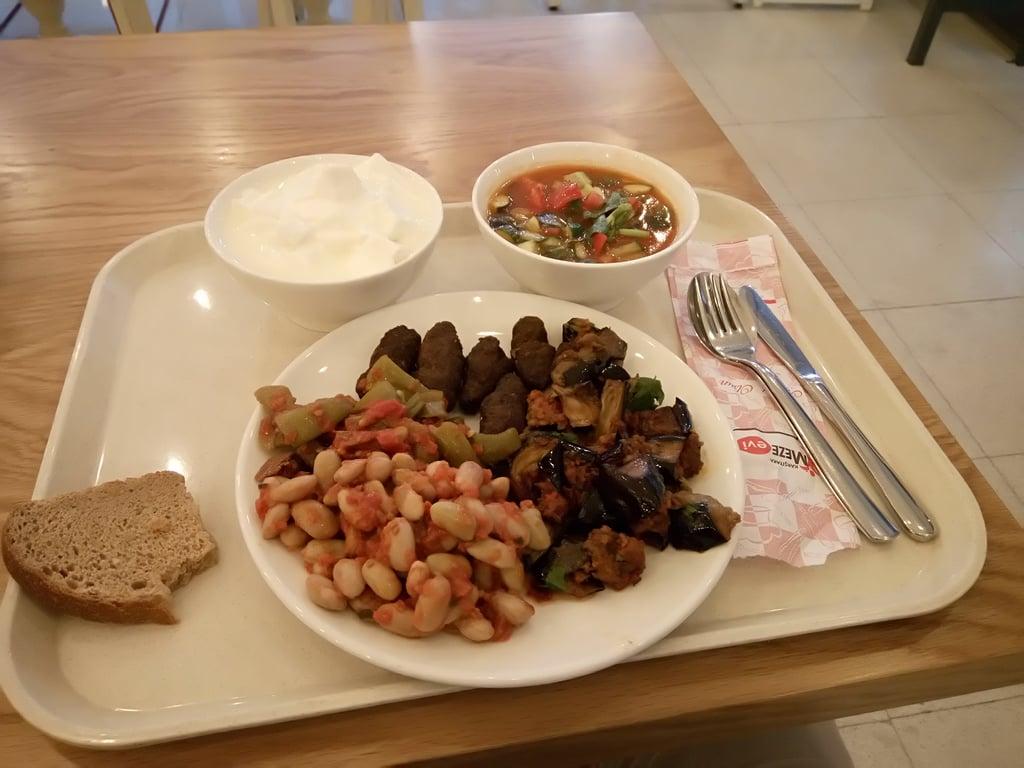 Karşıyaka Meze Evi fotoğraf 15