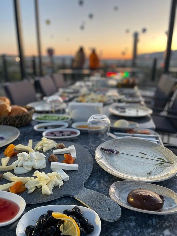Kebabs & Mezes Restaurant fotoğraf 2