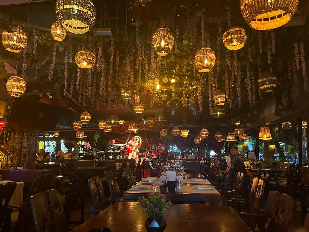 Ev Restaurant fotoğraf 17