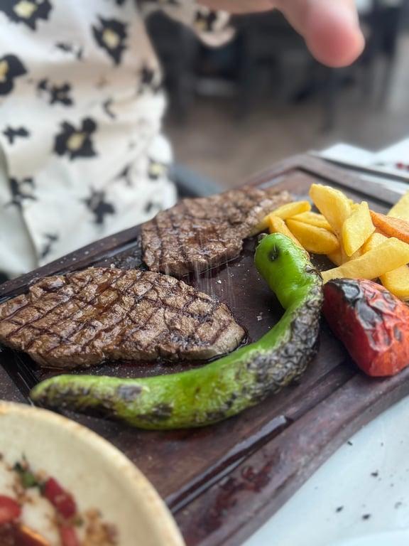 YALI KANAT KEBAP STEAK RESTORAN fotoğraf 4