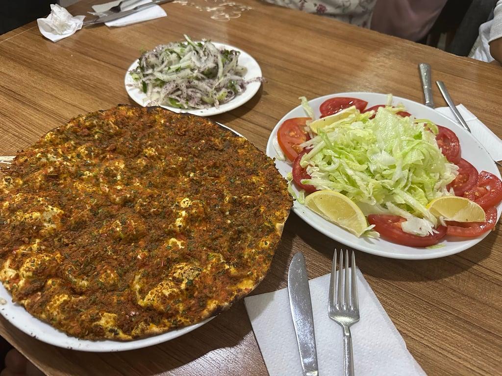 Gaziantep Lahmacun ve Pide Döner Salonu fotoğraf 19