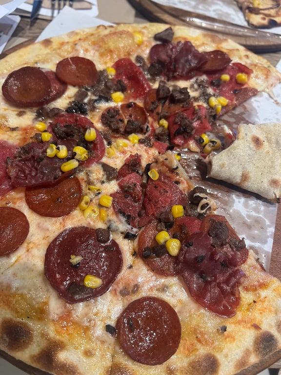 Pizza Locale fotoğraf 6