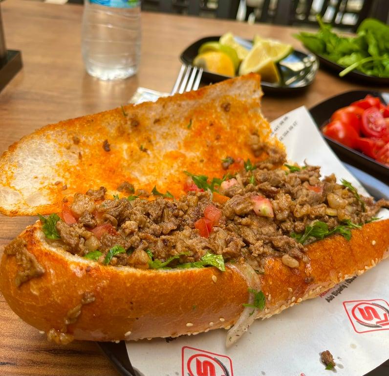 Mr Salih Usta Tantuni & Biftek fotoğraf 9