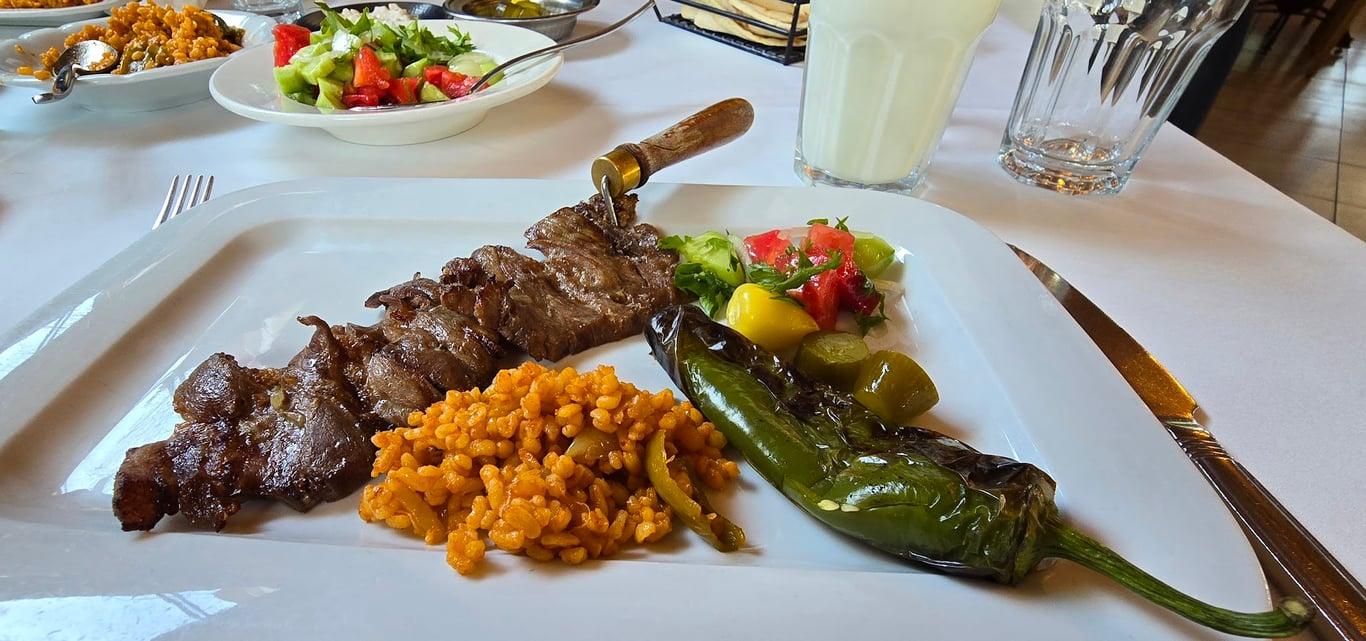Değirmentepe Cağ Kebap, Pide & Köfte fotoğraf 12