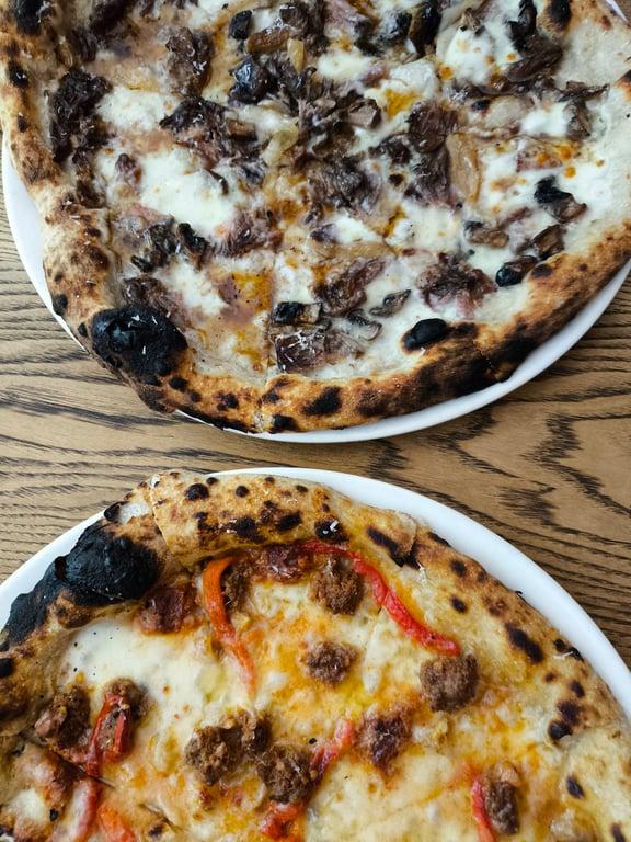 Unica ekşimaya pizza fotoğraf 6