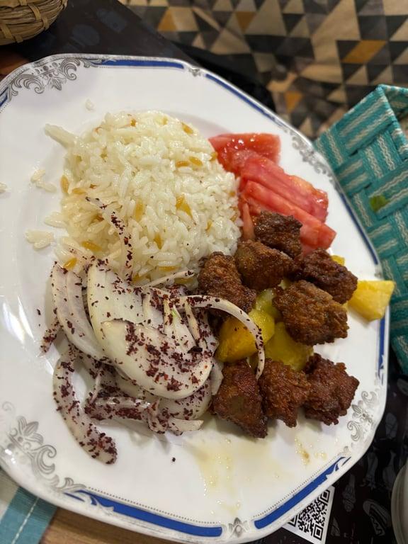 İzmir Tarihi Asansör Göveç'te Yöresel Yemekler fotoğraf 9