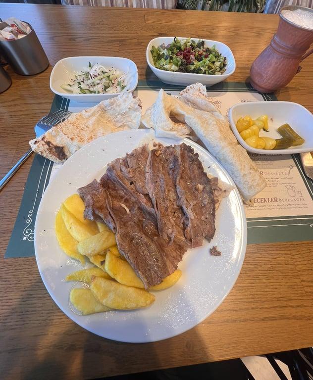 Dönerci Hamdi Usta
