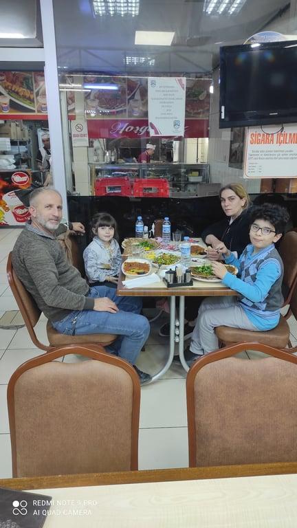 Annem Pide Ve Kebap Salonu fotoğraf 4