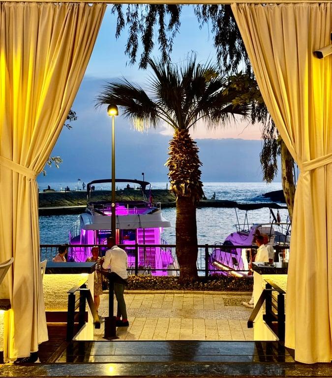 LİMAN RESTAURANT LOUNGE CLUB fotoğraf 1