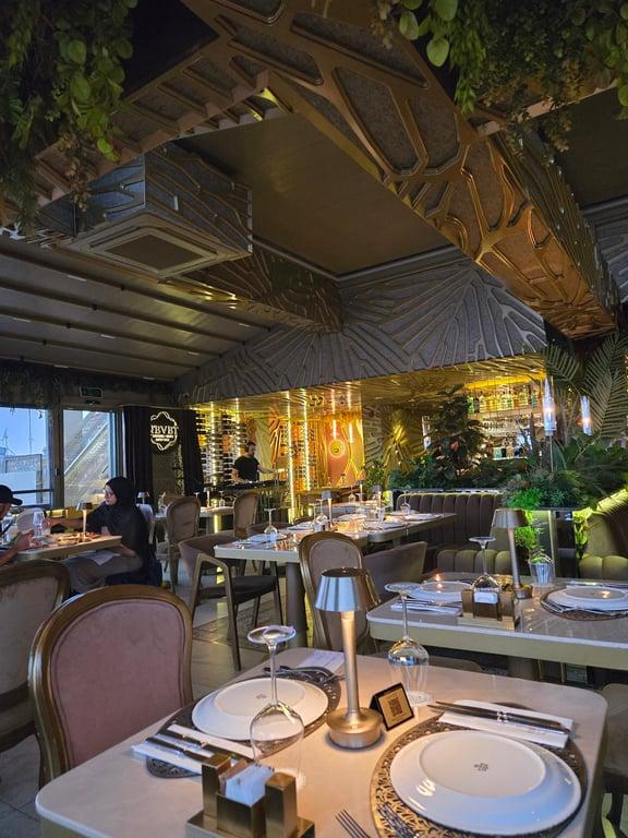 N'EVET İstanbul Rooftop Restaurant & Roof Bar