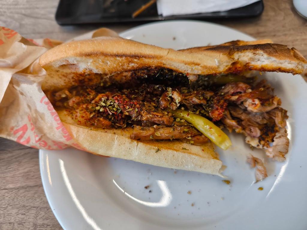 Bostancı Meydan Kokoreç fotoğraf 3