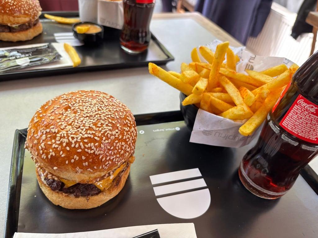 Unique Burgers fotoğraf 5