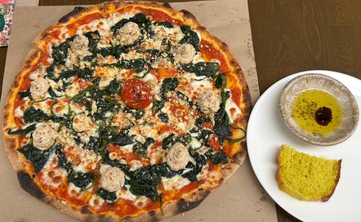 Pizzeria Pazza fotoğraf 1