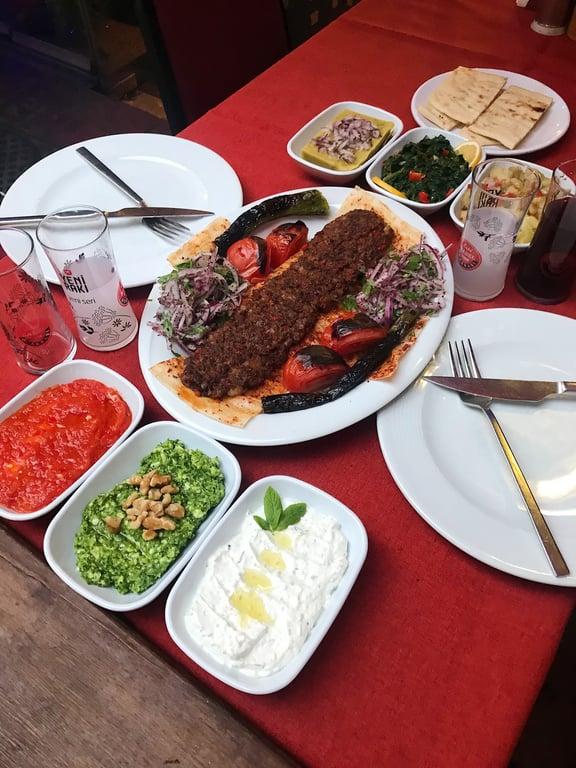 Eski Babel Ocakbaşı Restaurant fotoğraf 3