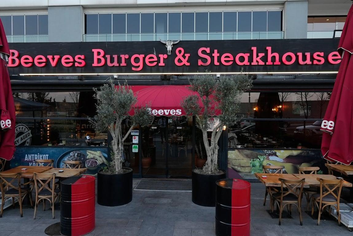 Beeves Burger & Steakhouse fotoğraf 11