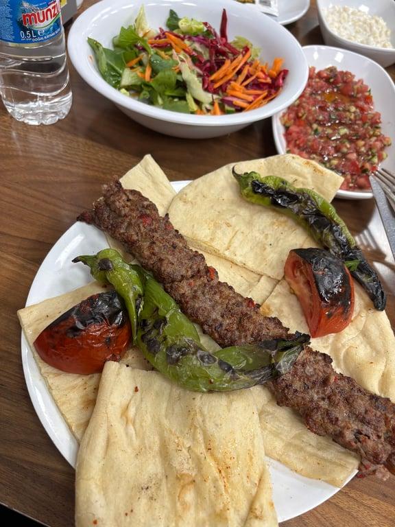 Nasır Usta Adana Kebapçısı fotoğraf 1
