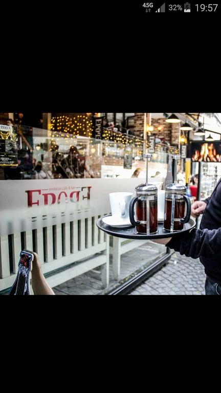 Epope Cafe & Restaurant