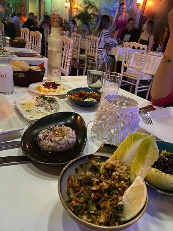 Efrouz İstanbul fotoğraf 1