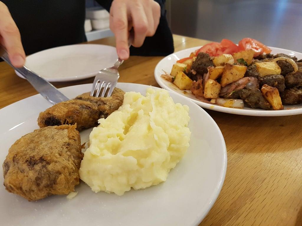 Karşıyaka Meze Evi fotoğraf 10