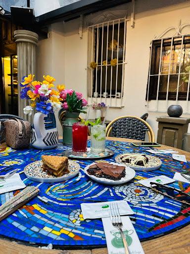 Name Kuzguncuk Cafe fotoğraf 6