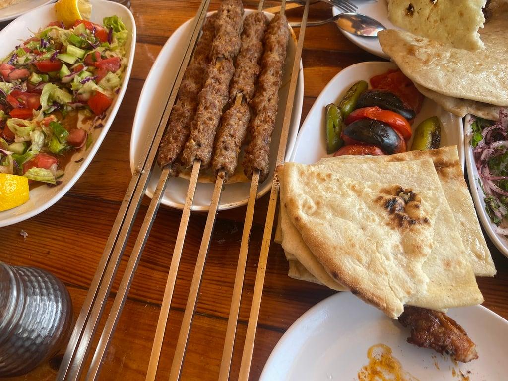 Öz Salaş Kebap Salonu fotoğraf 6