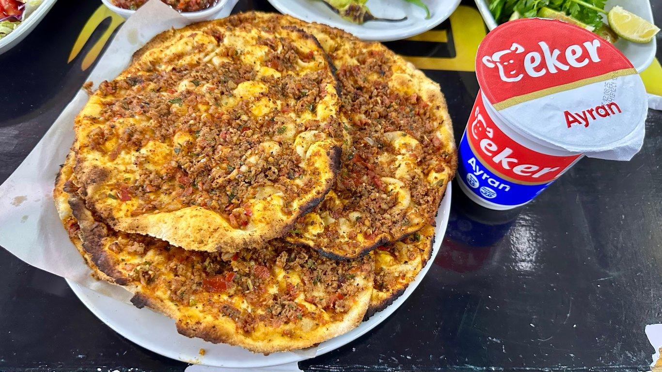 Gönlübol Kebap Lahmacun Salonu