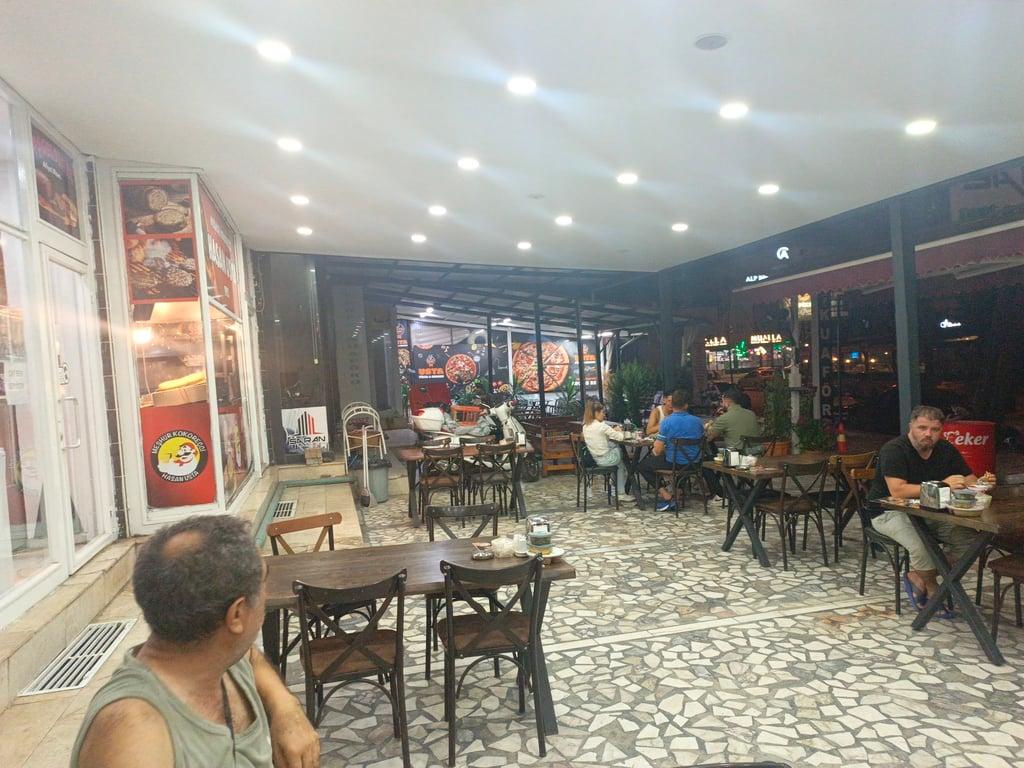 Meşhur Kokoreçci Hasan Usta fotoğraf 5