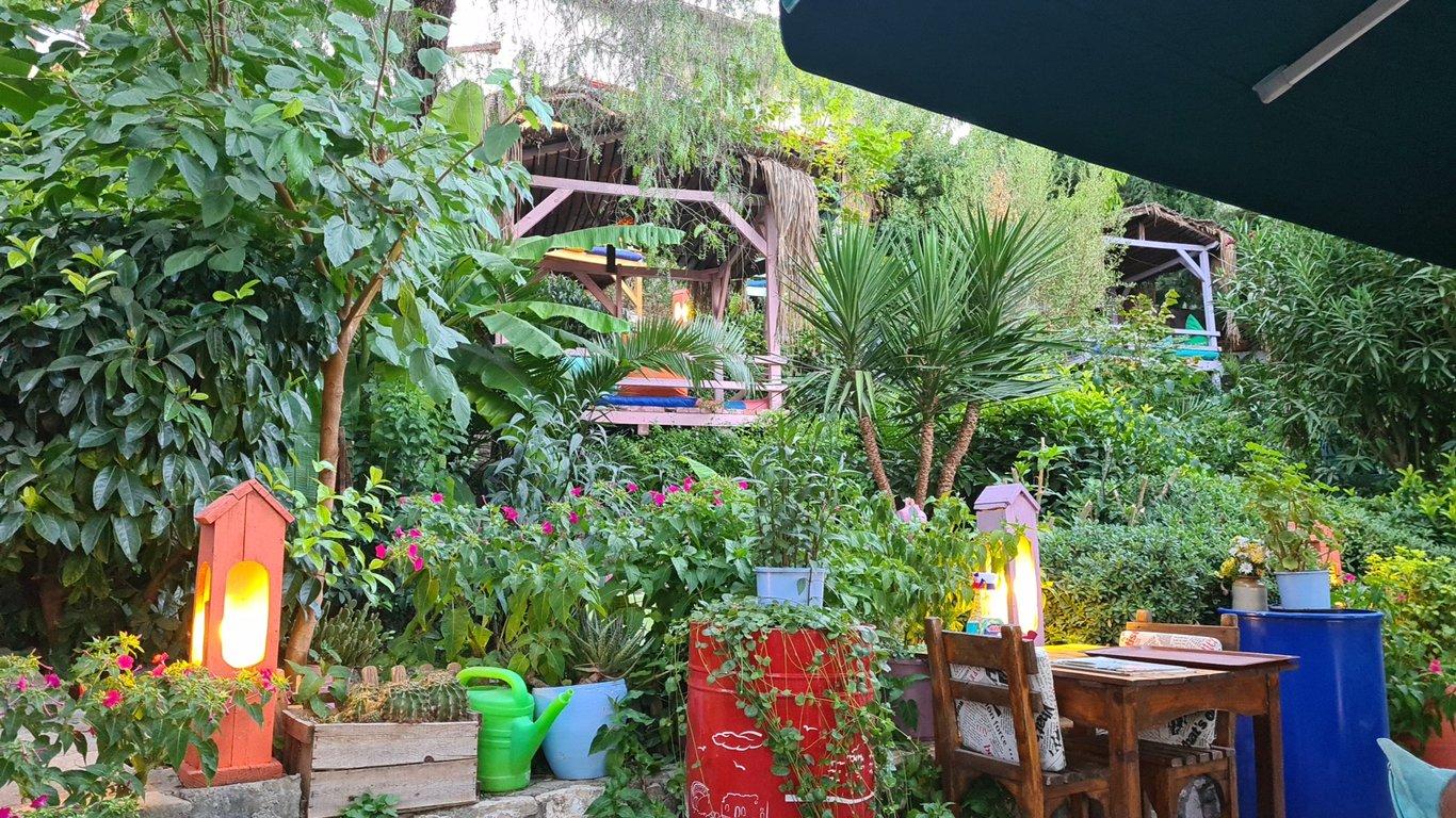 Cafe Messt Restaurant fotoğraf 1