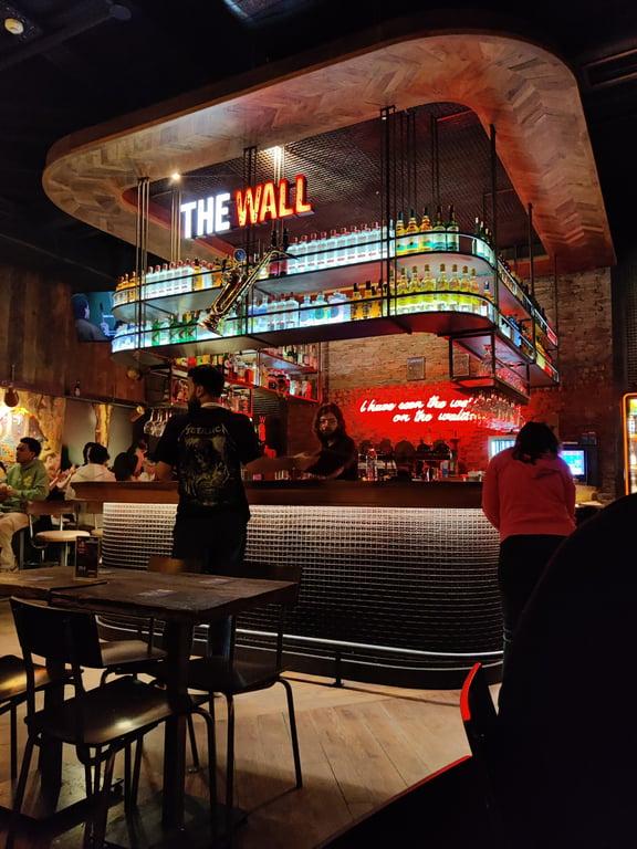 The Wall Saloon & Performance fotoğraf 11