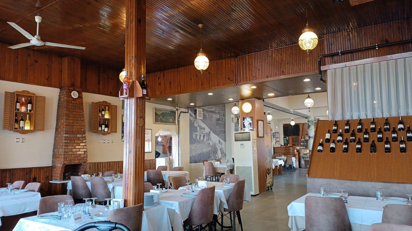 Çeşme Restaurant fotoğraf 8