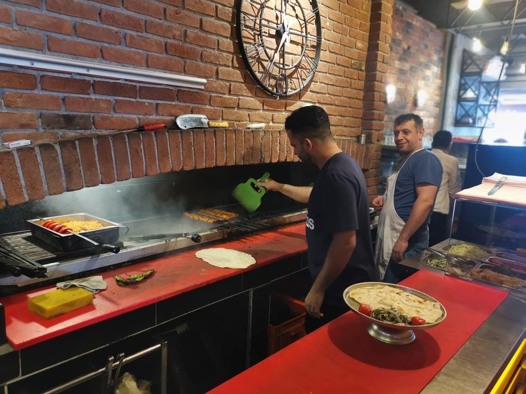 KEBAPÇI MEMET