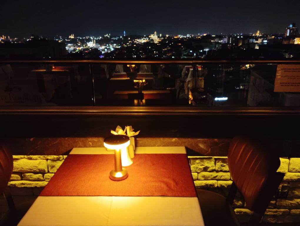 CEO Rooftop Restaurant & Bar fotoğraf 14