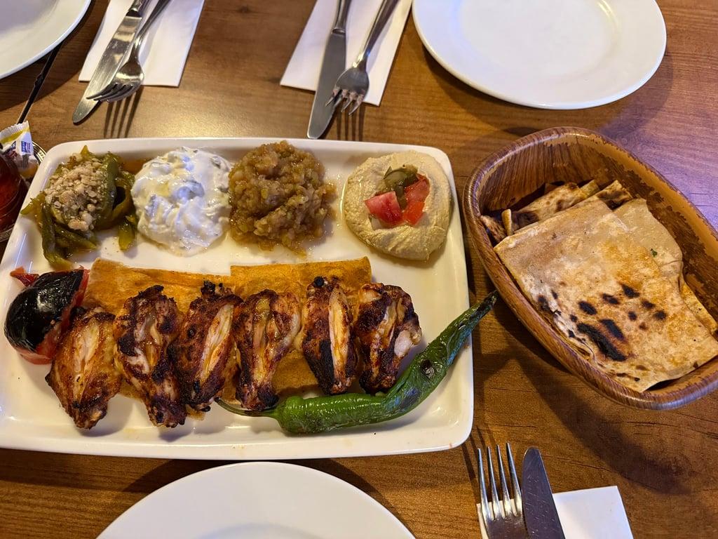 Antakya Kebap asmalı