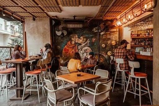 Kozmonot Pub Topağacı fotoğraf 6