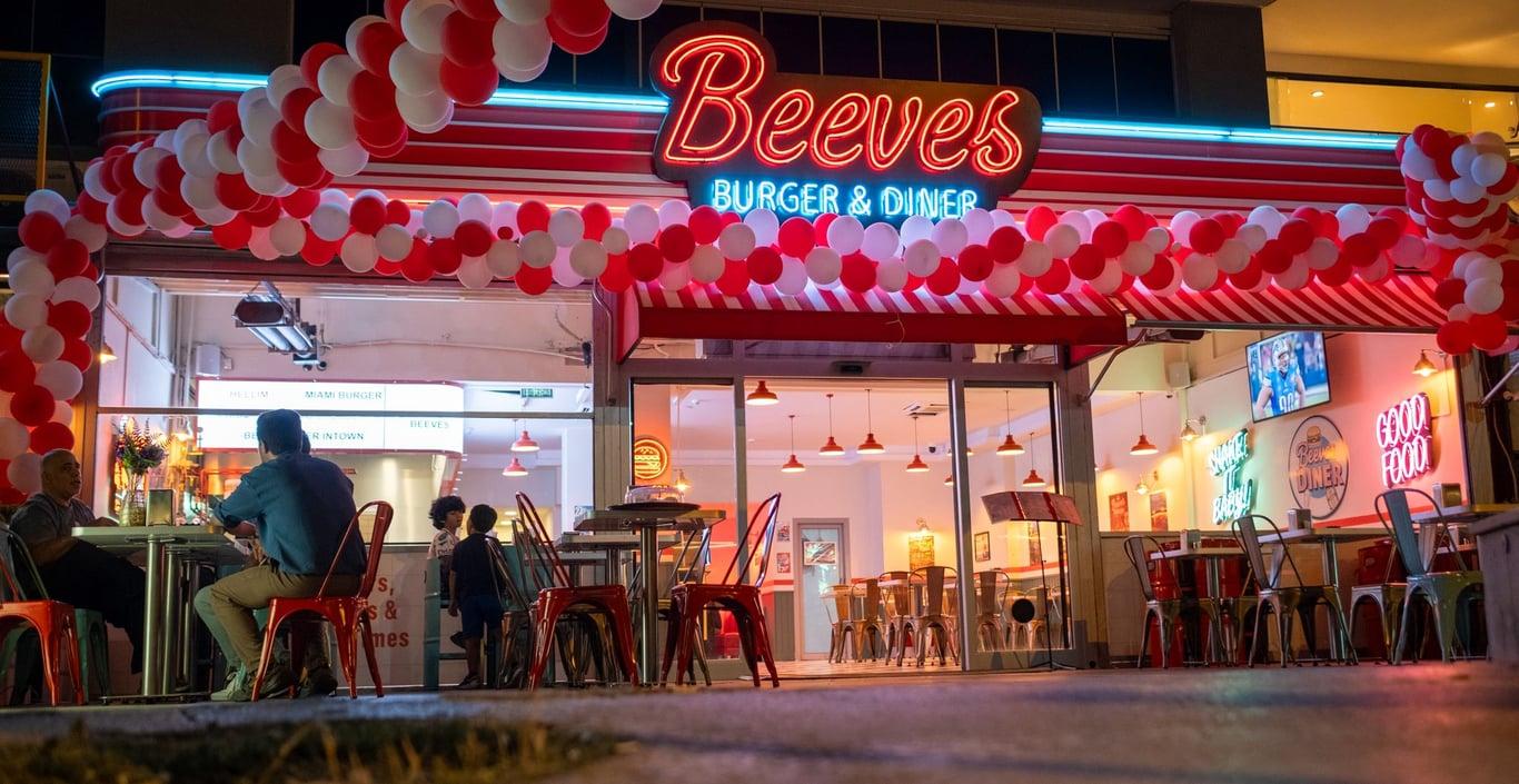 Beeves Burger & Steakhouse fotoğraf 22