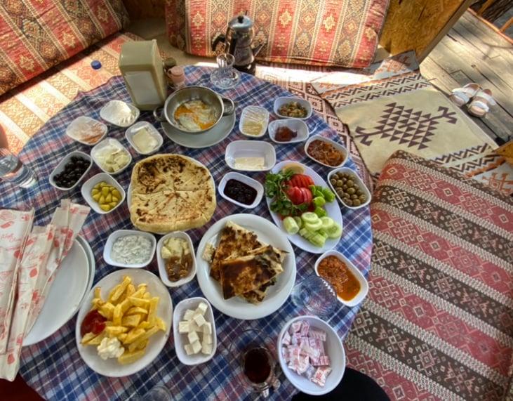 Çetin Mola Antalya Konyaaltı Kahvaltı Mekanı fotoğraf 2