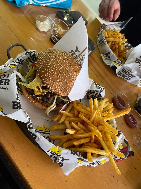 ENJOY BURGER HOUSE