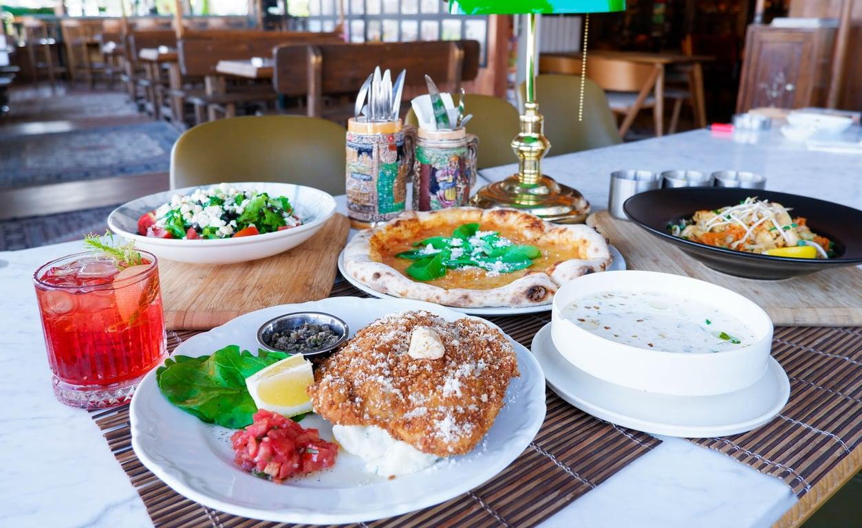Varuna Gezgin Cafe - İstanbul fotoğraf 12