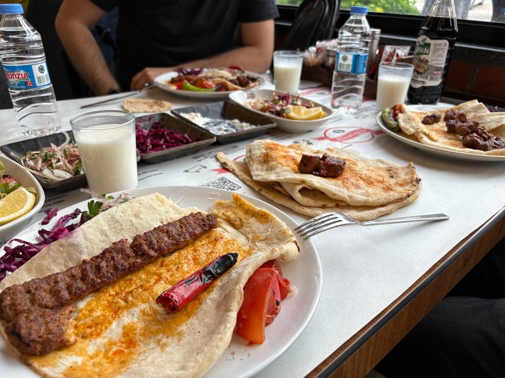 Efendioğlu Premium (Kebap Salonu & Restaurant) fotoğraf 5