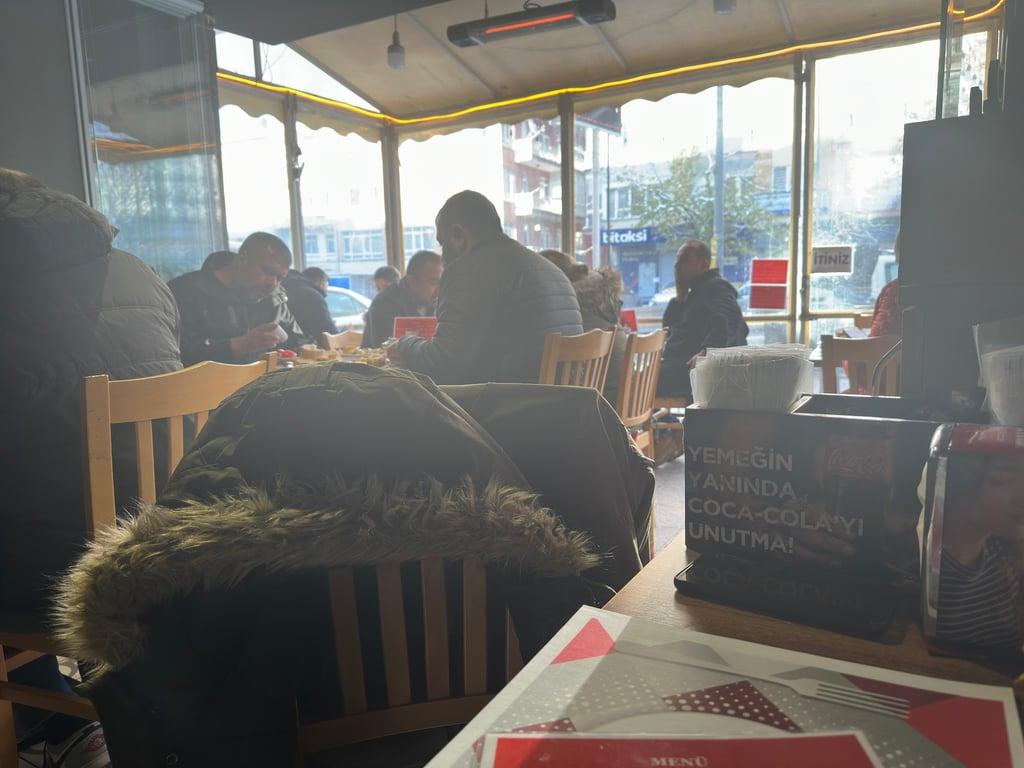 Tarihi Lezzet İnegöl Köfte ve Piyaz