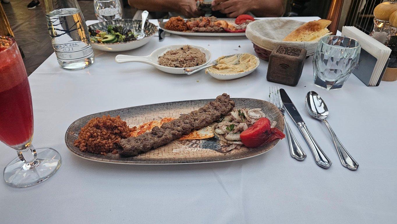 Czn Burak Etiler fotoğraf 18